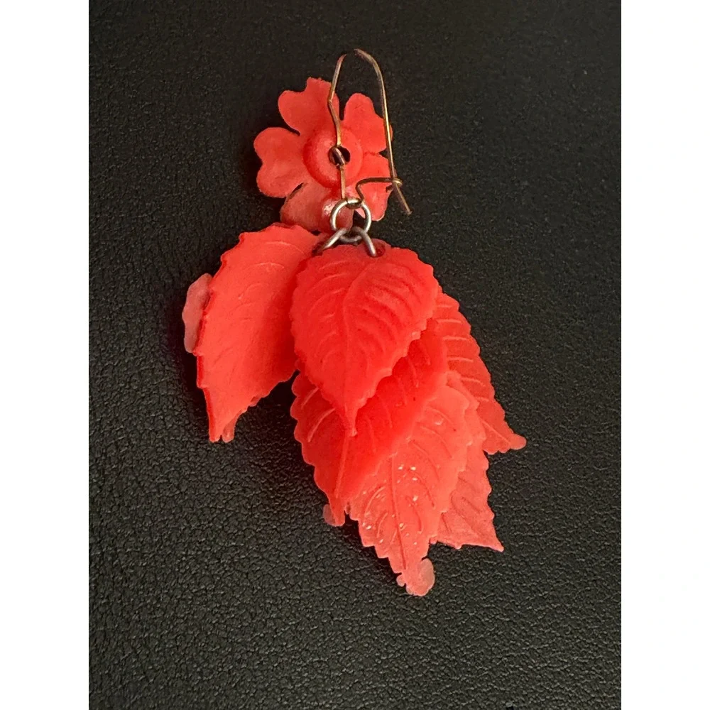 Vintage Earrings Dangle Red Acrylic Retro